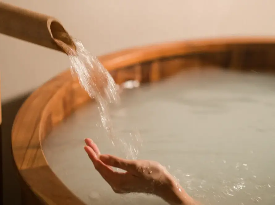 Kenapa Onsen Membantu Mengurangi Stress Setelah Bekerja Ini Alasannya