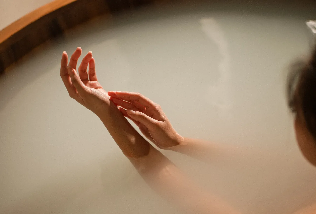 Benefits of Soaking in Warm Water for Better and More Restful Sleep